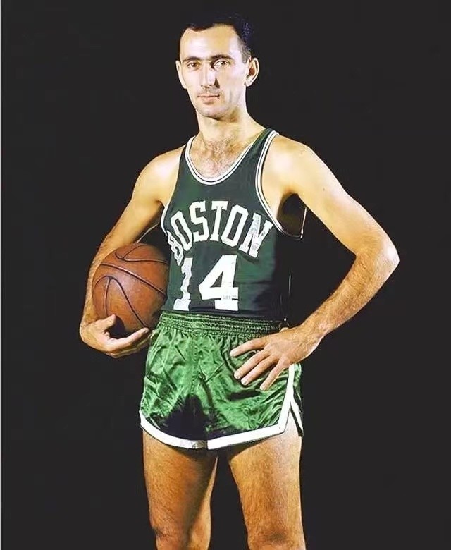 到投篮和跑 到投篮和跑