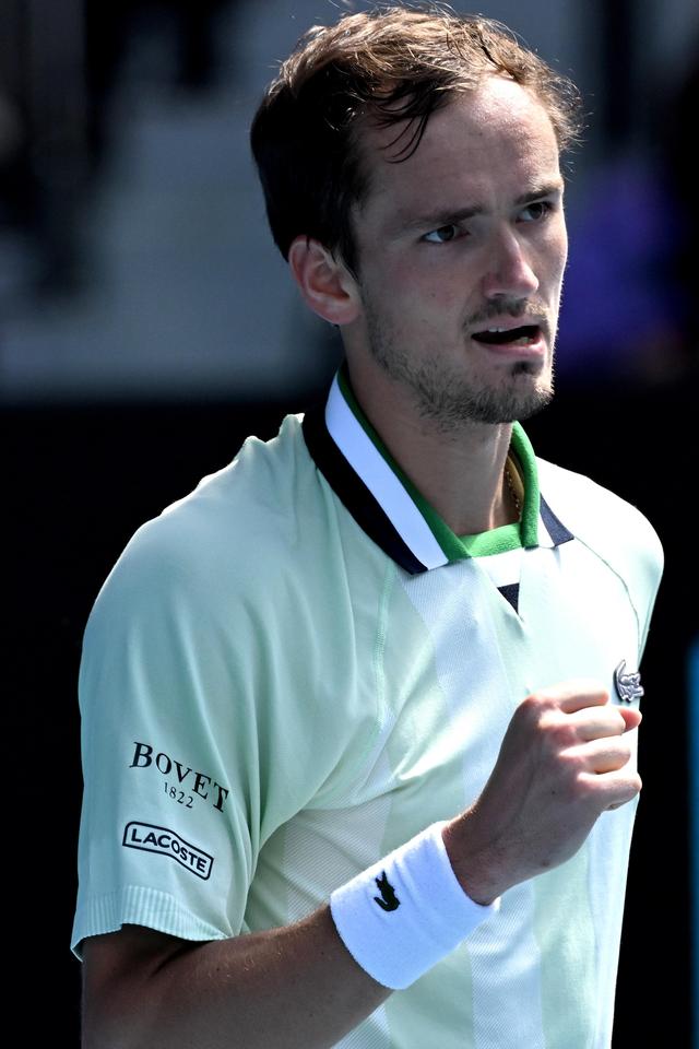 友更多进攻 友更多进攻