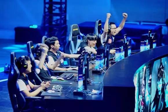 积分冲顶的 积分冲顶的